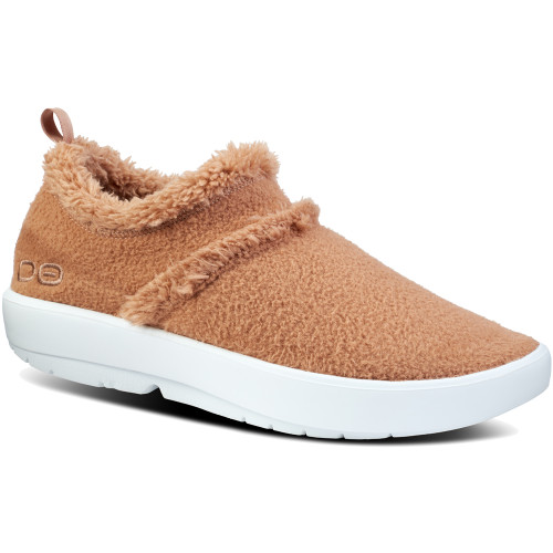 OOFOS Women's Oocoozie Low Shoe - Chestnut - 5074/Chestnut - Angle